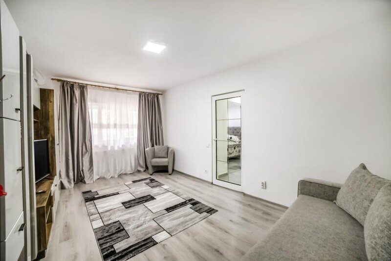 Dristor Decomandat An 1983 Ready to move in 9 min metrou